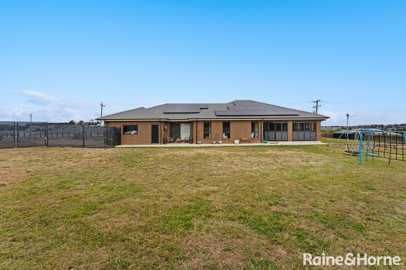 Photo - 44 Aston Martin Drive, Goulburn NSW 2580 - Image 21