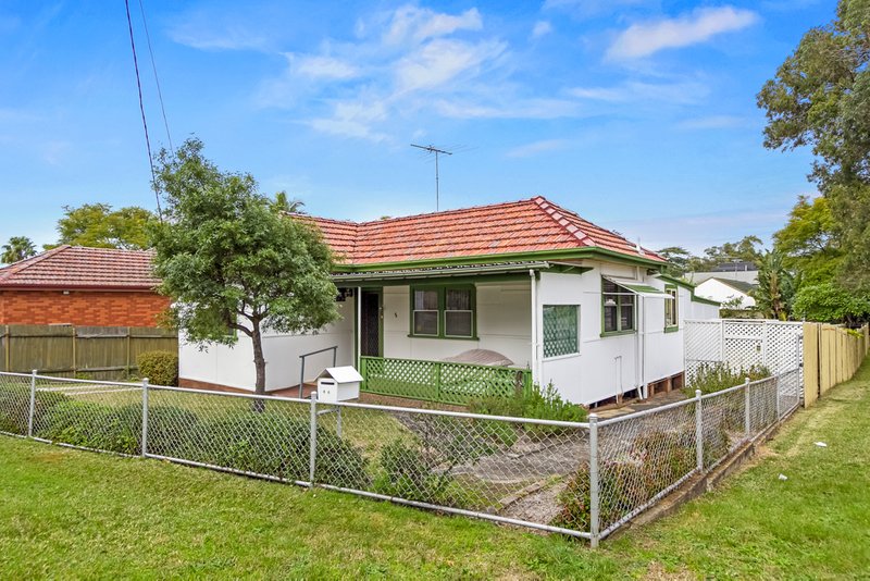 Photo - 44 Avery Avenue, Kirrawee NSW 2232 - Image 2