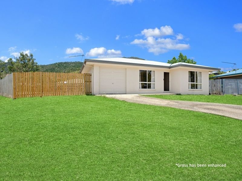 Photo - 44 Banksia Court, Cannonvale QLD 4802 - Image 2