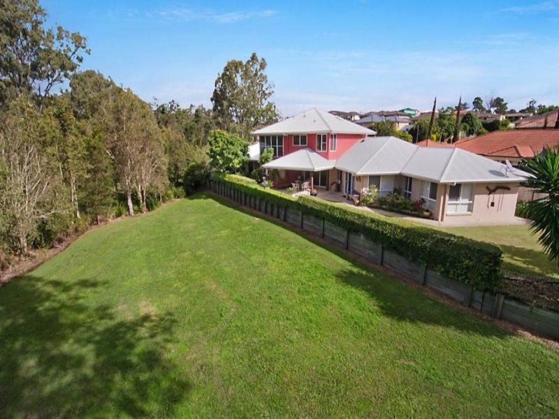 Photo - 44 Banksia Place, Bridgeman Downs QLD 4035 - Image 2