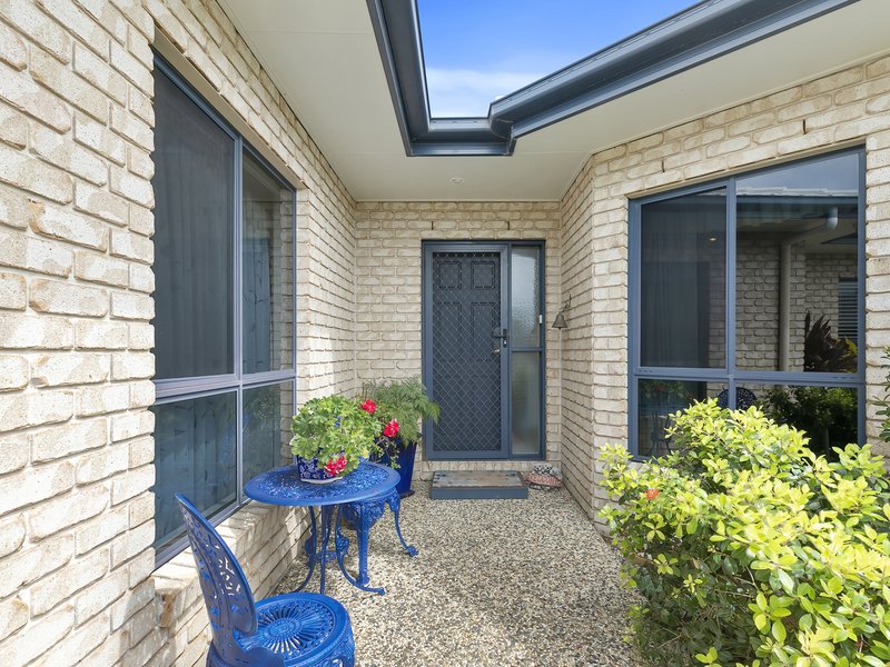 Photo - 44 Barklya Cres , Bongaree QLD 4507 - Image 4