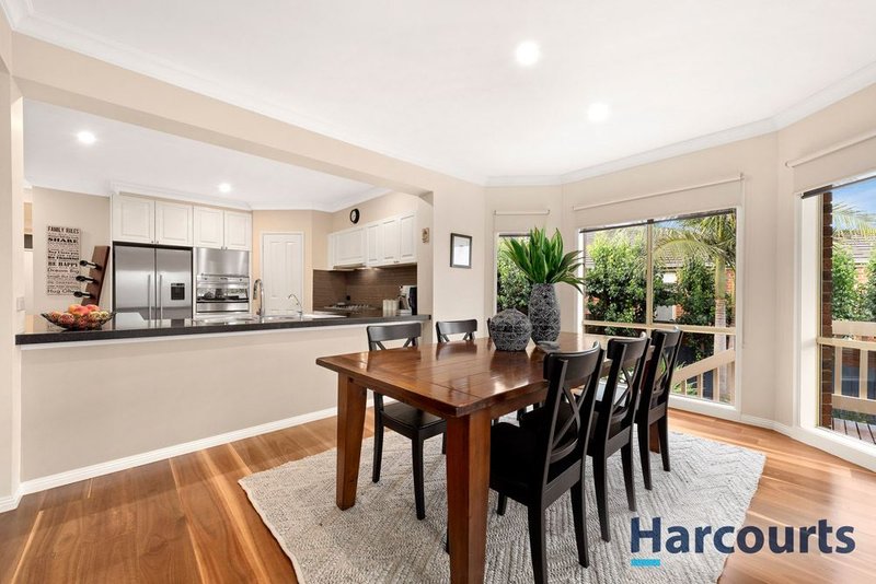 Photo - 44 Barmah Drive East , Wantirna VIC 3152 - Image 5