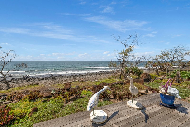 Photo - 44 Barolin Esplanade, Coral Cove QLD 4670 - Image 2