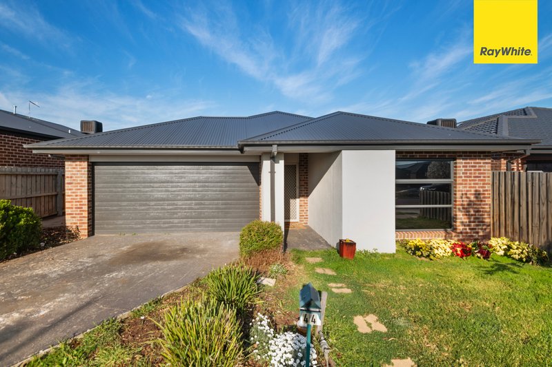 Photo - 44 Bateman Drive, Harkness VIC 3337 - Image 1