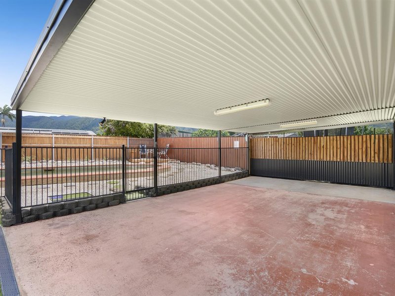 Photo - 44 Bathurst Drive, Bentley Park QLD 4869 - Image 4