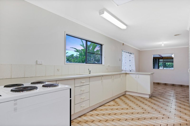 Photo - 44 Bauhinia Drive, Mooloolaba QLD 4557 - Image 9