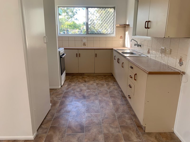 Photo - 44 Bayview Terrace, Deception Bay QLD 4508 - Image 2