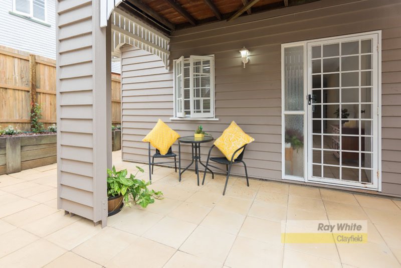 Photo - 44 Bayview Terrace, Wavell Heights QLD 4012 - Image 8