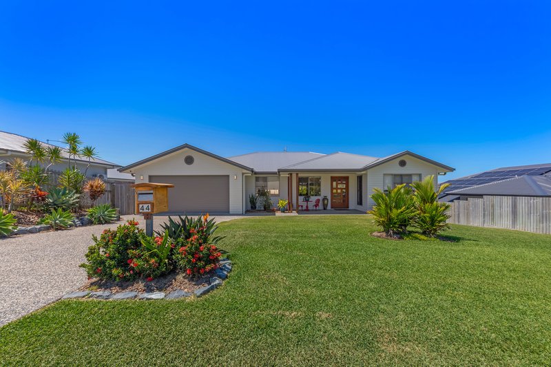 44 Beames Crescent, Cannon Valley QLD 4800