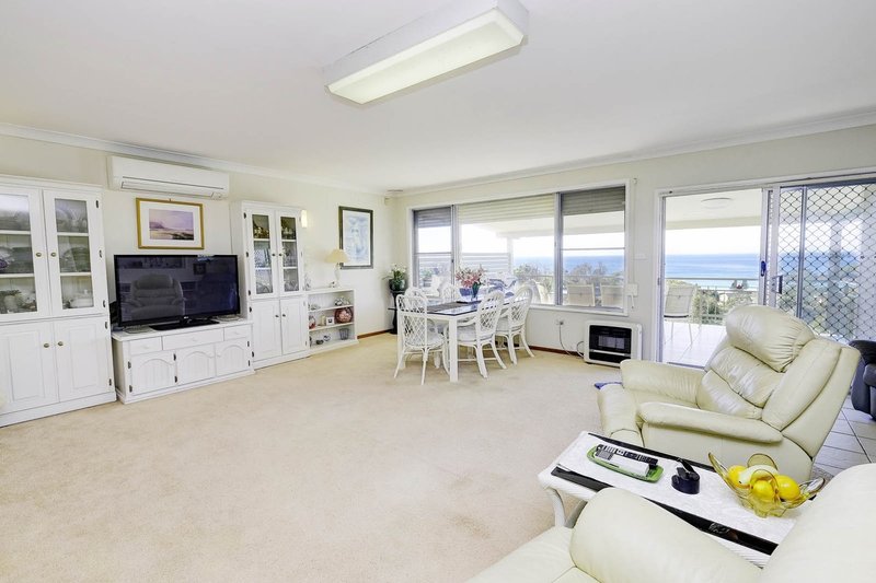 Photo - 44 Becker Road, Forster NSW 2428 - Image 4