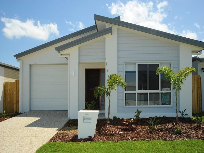 Photo - 44 Bells Reach Drive, Caloundra West QLD 4551 - Image