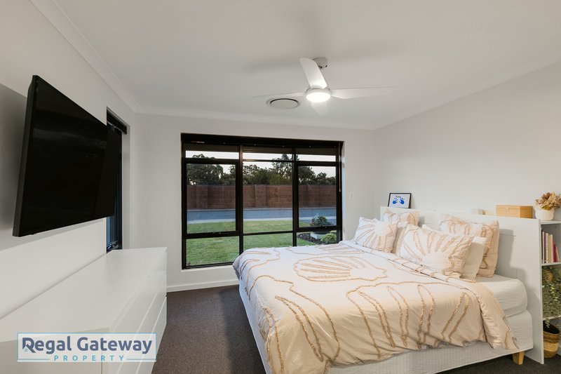 Photo - 44 Bindarri Grove, Wandi WA 6167 - Image 3