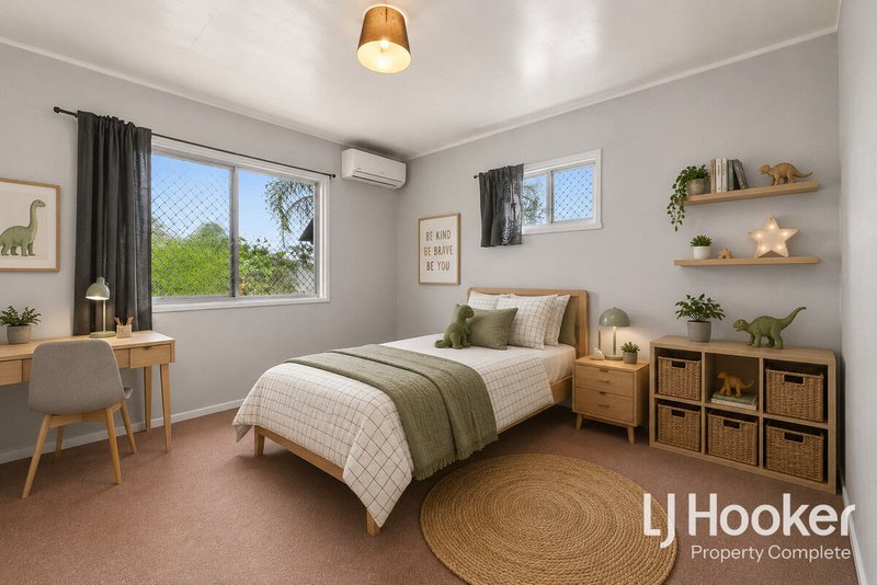 Photo - 44 Birun Street, Woodridge QLD 4114 - Image 4