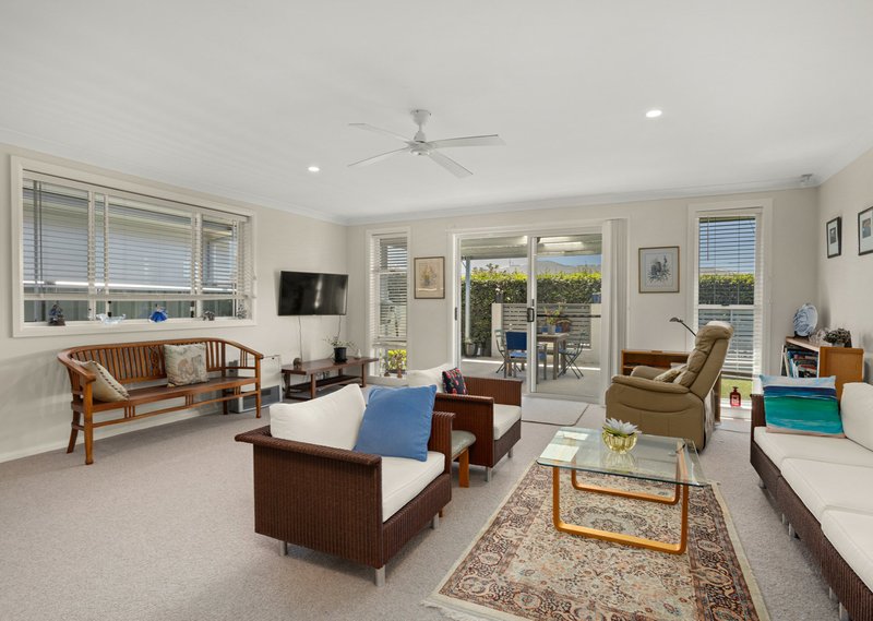 Photo - 44 Bluehaven Drive, Old Bar NSW 2430 - Image 5