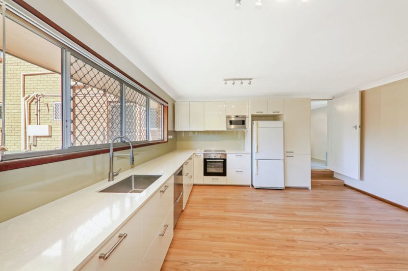 Photo - 44 Boondall Street, Boondall QLD 4034 - Image 2