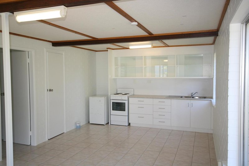 Photo - 44 Boreen Parade, Boreen Point QLD 4565 - Image 10