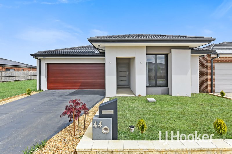 44 Botany Way, Cranbourne East VIC 3977