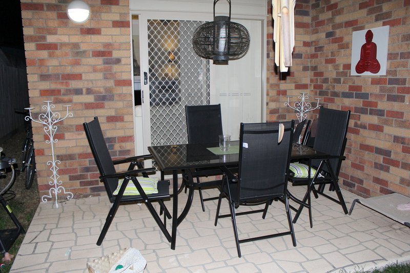 Photo - 44 Bounty Street, Springfield Lakes QLD 4300 - Image 6