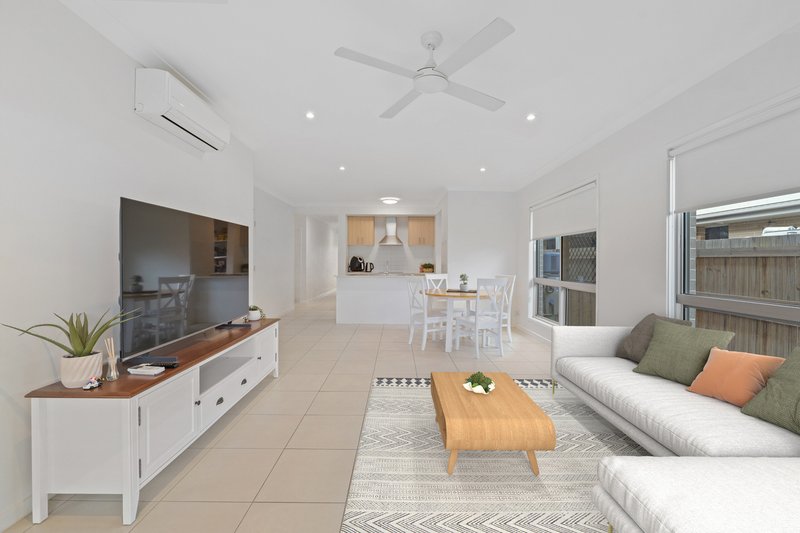 Photo - 44 Bribie Crescent, Banya QLD 4551 - Image 5