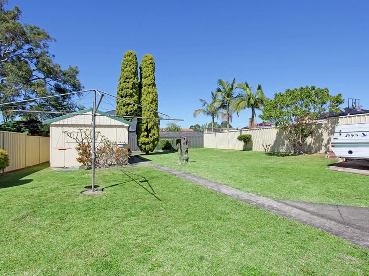 Photo - 44 Bright Street, Guildford NSW 2161 - Image 4