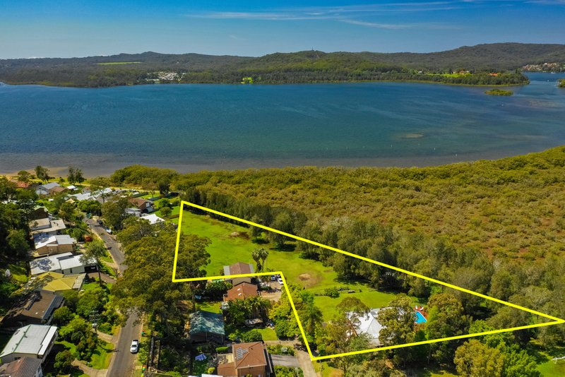 44 Broadwater Drive, Saratoga NSW 2251