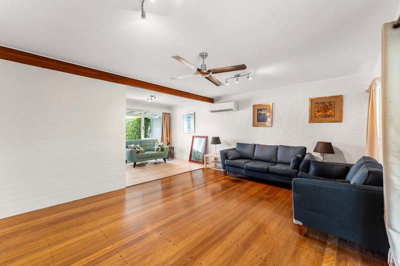 Photo - 44 Bromwich Street, The Gap QLD 4061 - Image 3