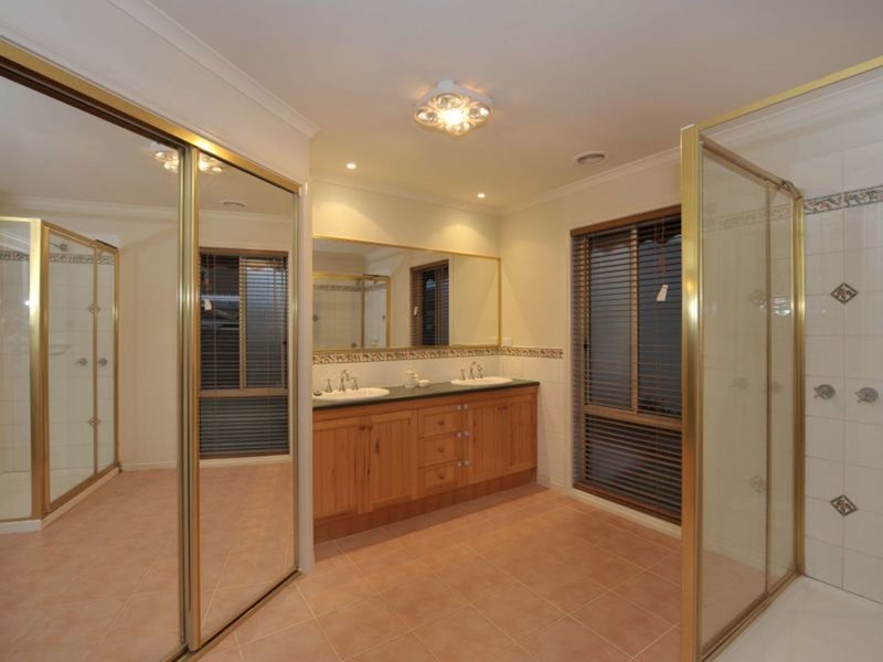 Photo - 44 Brunt Road, Beaconsfield VIC 3807 - Image 11