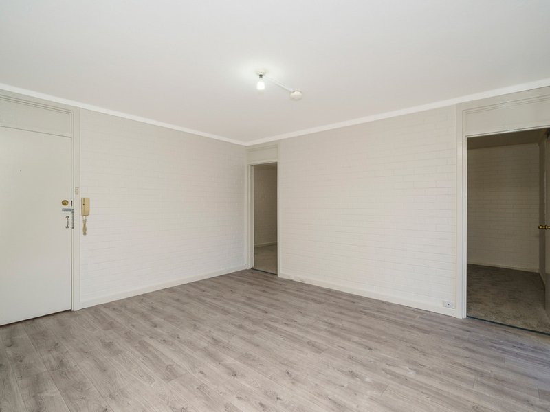 Photo - 4/4 Bulwer Street, Perth WA 6000 - Image 3