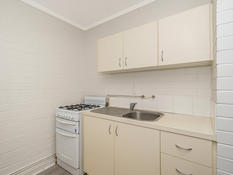 Photo - 4/4 Bulwer Street, Perth WA 6000 - Image 5