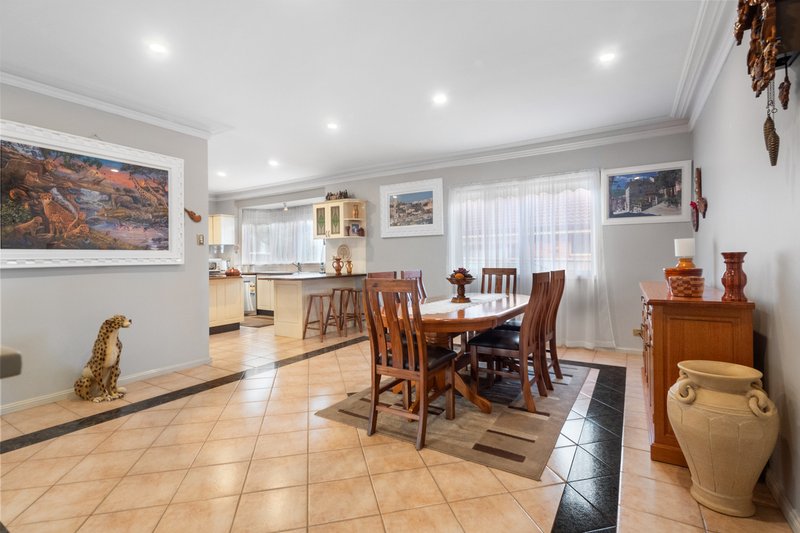 Photo - 44 Calandra Avenue, Quakers Hill NSW 2763 - Image 5