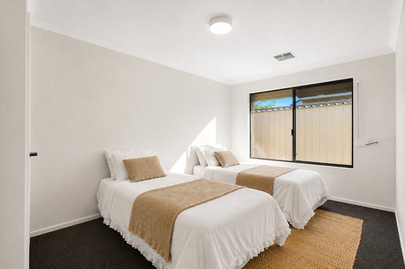 Photo - 44 Campolina Avenue, Baldivis WA 6171 - Image 23