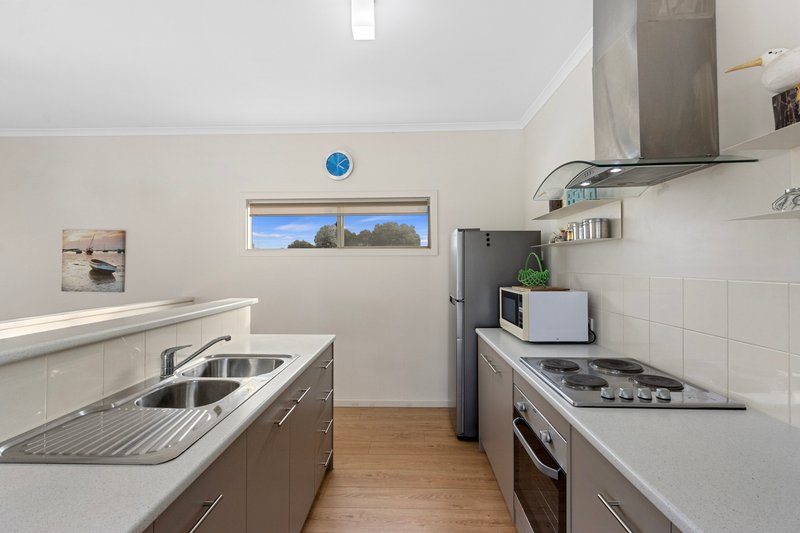 Photo - 44 Captain Hutchinson Drive, Point Turton SA 5575 - Image 13