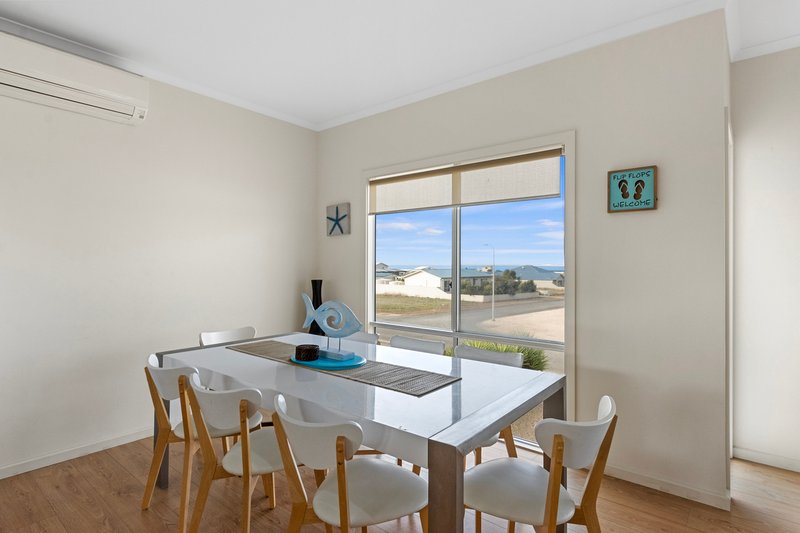 Photo - 44 Captain Hutchinson Drive, Point Turton SA 5575 - Image 14