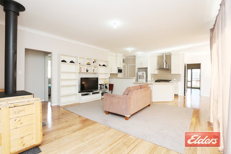 Photo - 44 Carlisle Street, Williamstown SA 5351 - Image 11