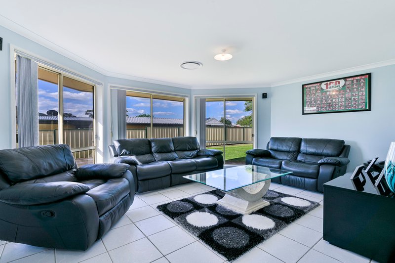 Photo - 44 Carlton Road, Thirlmere NSW 2572 - Image 7