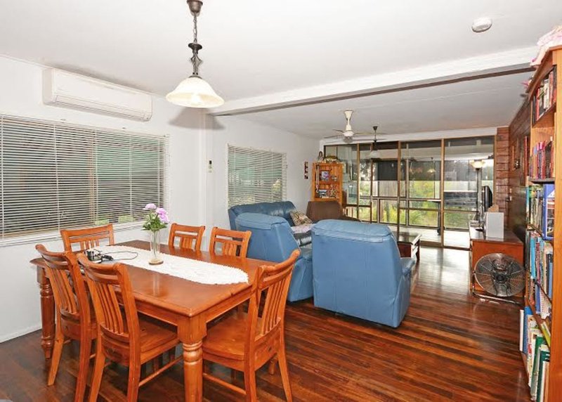 Photo - 44 Carrington Street, River Heads QLD 4655 - Image 4