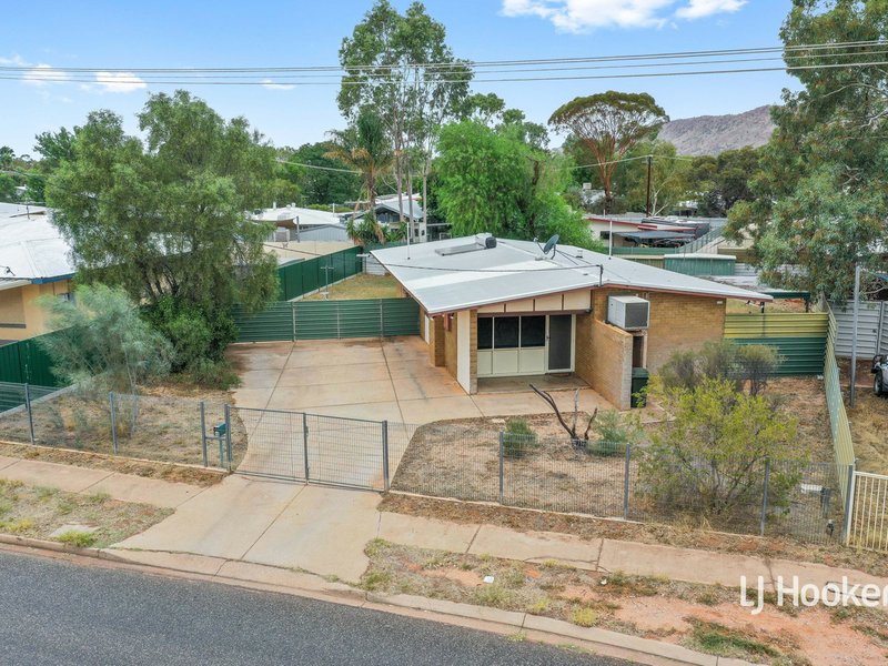 Photo - 44 Carruthers Crescent, Gillen NT 0870 - Image 3