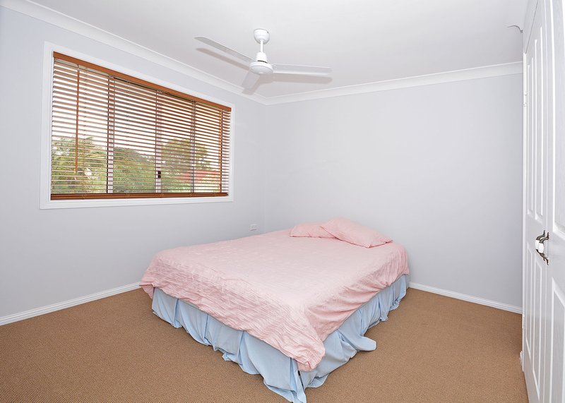 Photo - 44 Cassandra Crescent, Urangan QLD 4655 - Image 13