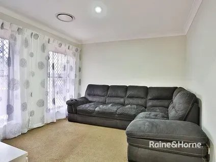 Photo - 44 Centenary Court, Warner QLD 4500 - Image 6