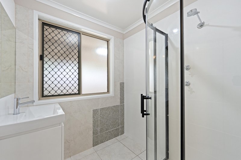 Photo - 44 Chantilly Crescent, Beerwah QLD 4519 - Image 10