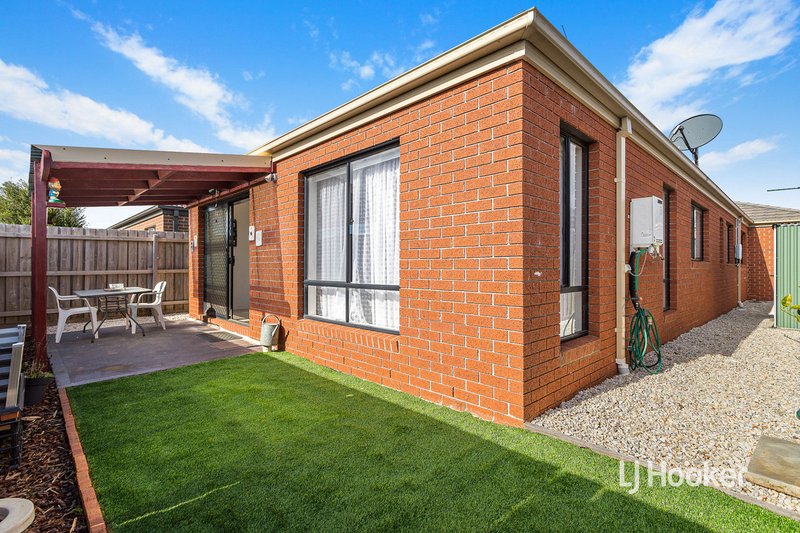 Photo - 44 Chapman Drive, Wyndham Vale VIC 3024 - Image 14