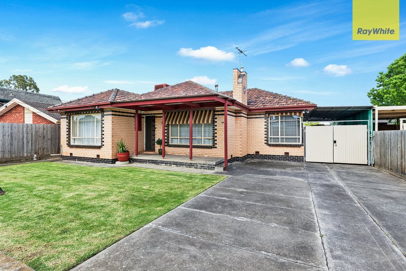 44 Charles Street, St Albans VIC 3021