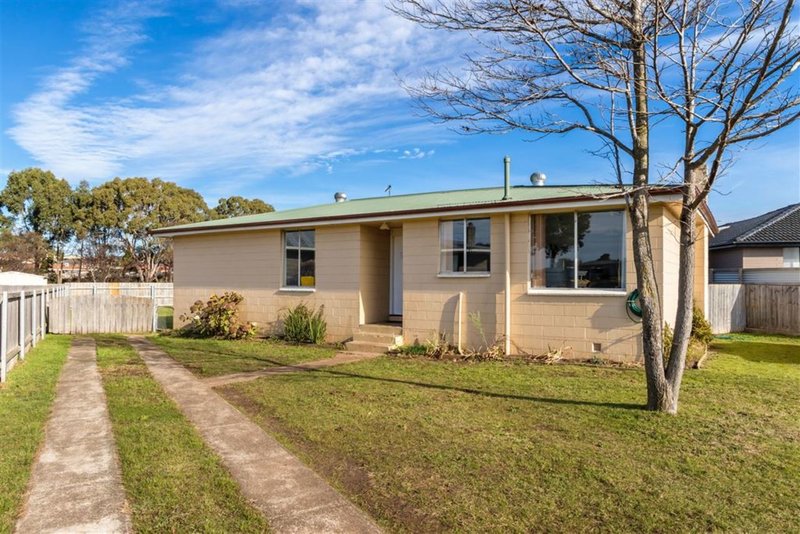 44 Chichester Drive, Devonport TAS 7310