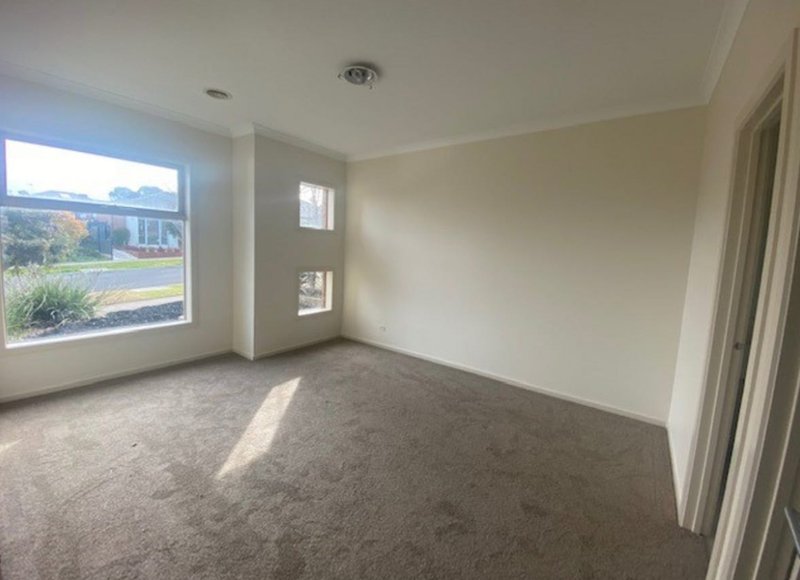 Photo - 44 Chicory Street, Mernda VIC 3754 - Image 4