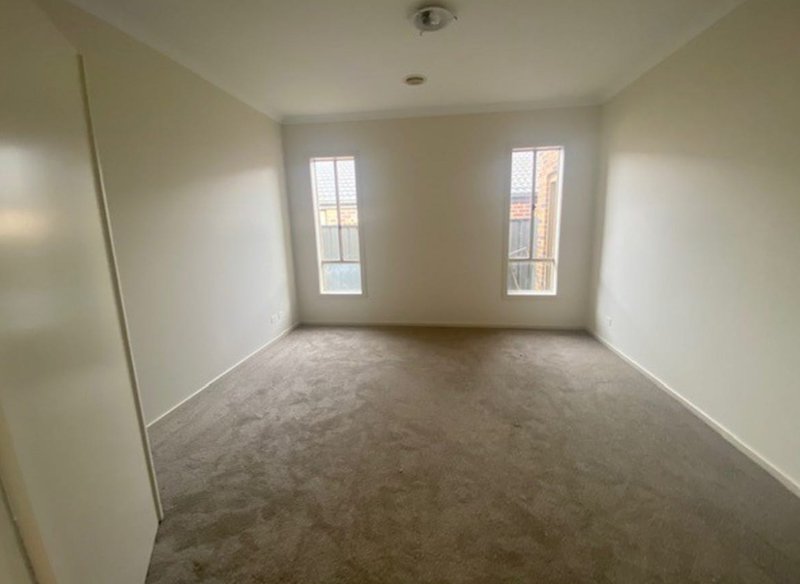 Photo - 44 Chicory Street, Mernda VIC 3754 - Image 5