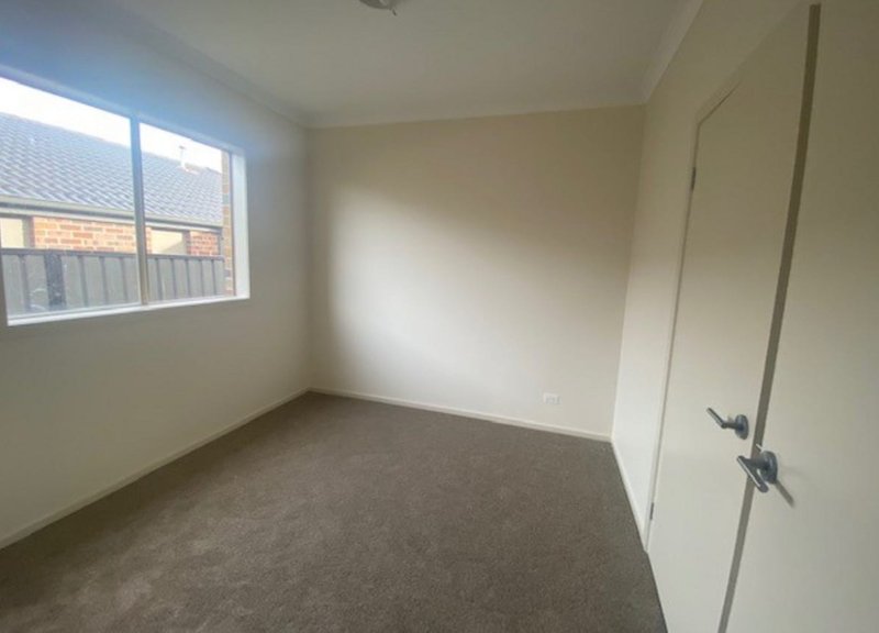 Photo - 44 Chicory Street, Mernda VIC 3754 - Image 6