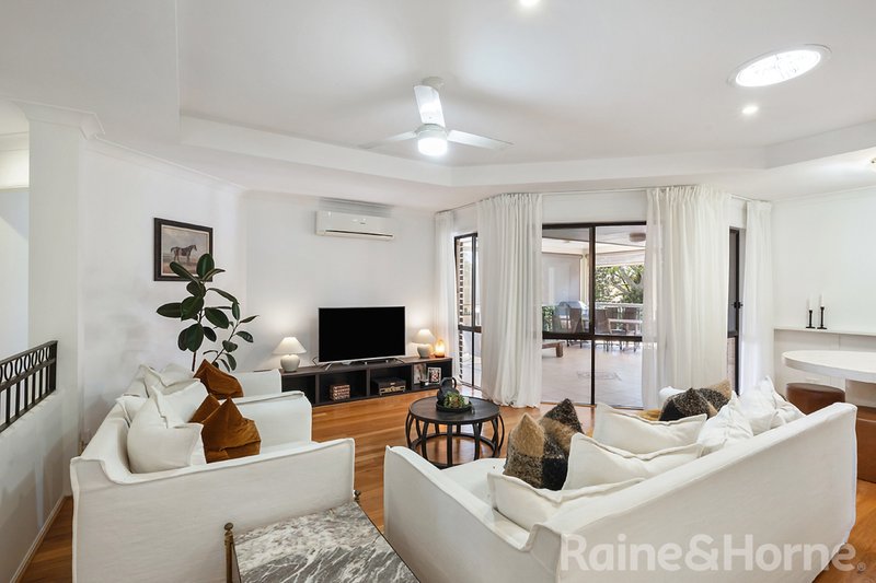 Photo - 44 Chilton Crescent, North Lakes QLD 4509 - Image 2