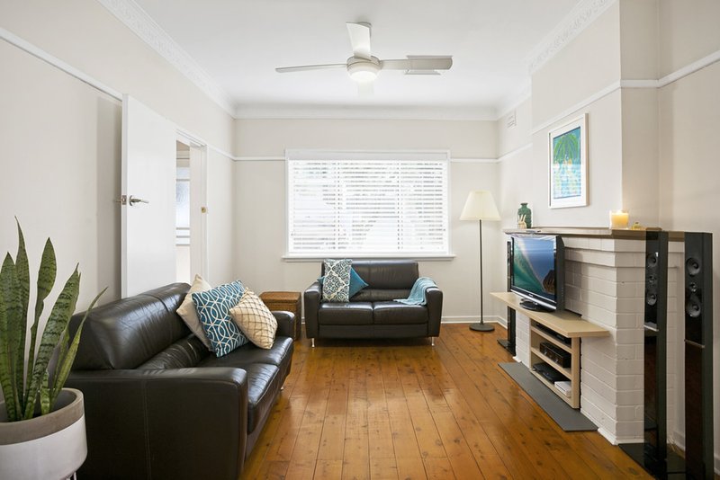 Photo - 44 Chisholm Ave , Clemton Park NSW 2206 - Image 3