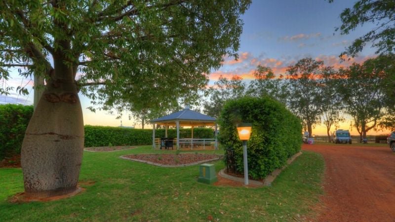 Photo - 44 Coolibah Street, Barcaldine QLD 4725 - Image 17