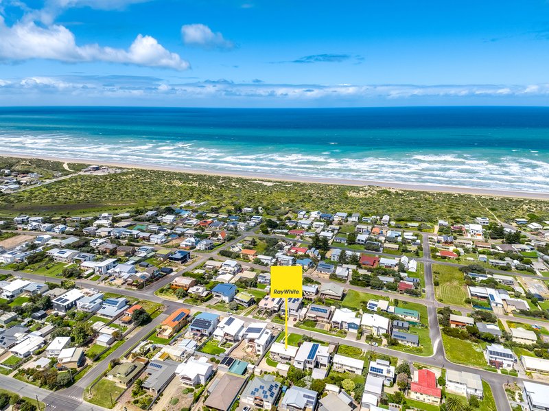 Photo - 44 Corcoran Avenue, Goolwa Beach SA 5214 - Image 2